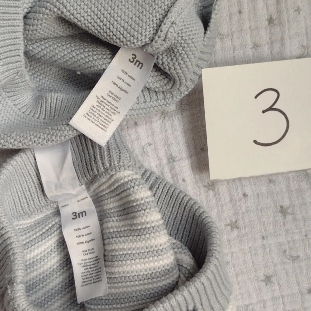 0-3 Month Set Bundle - Picture 11 of 11